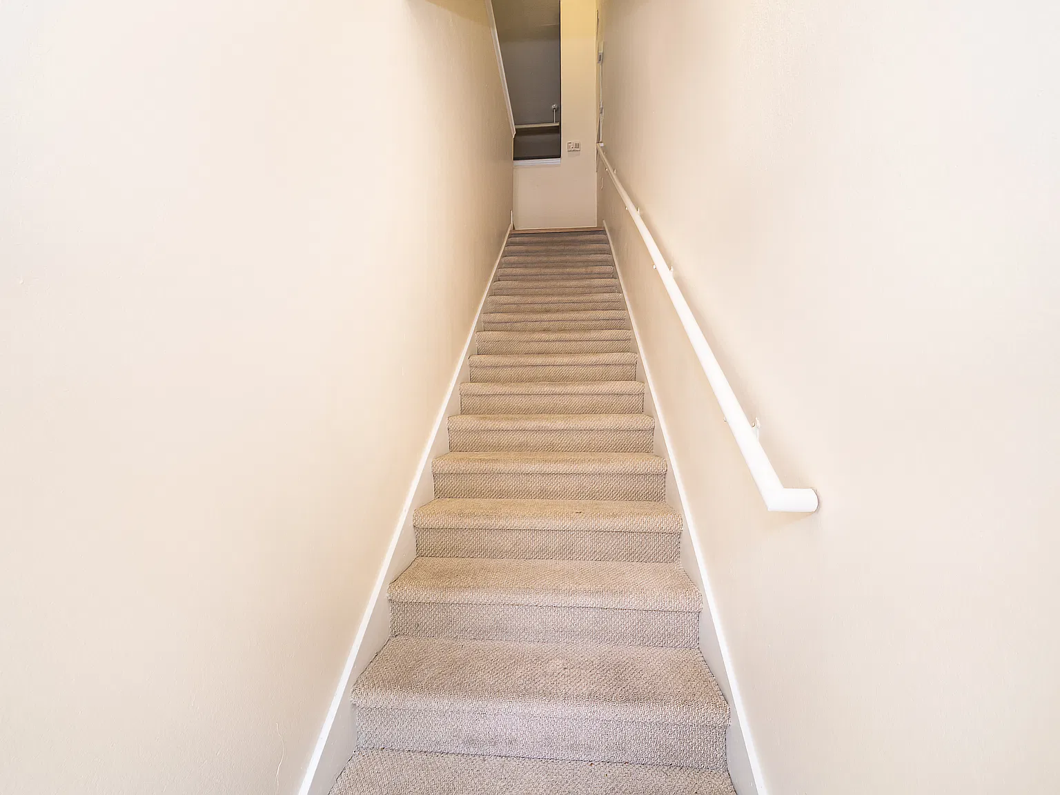 1 bed, 658 sqft, $1,400 — Photo 3