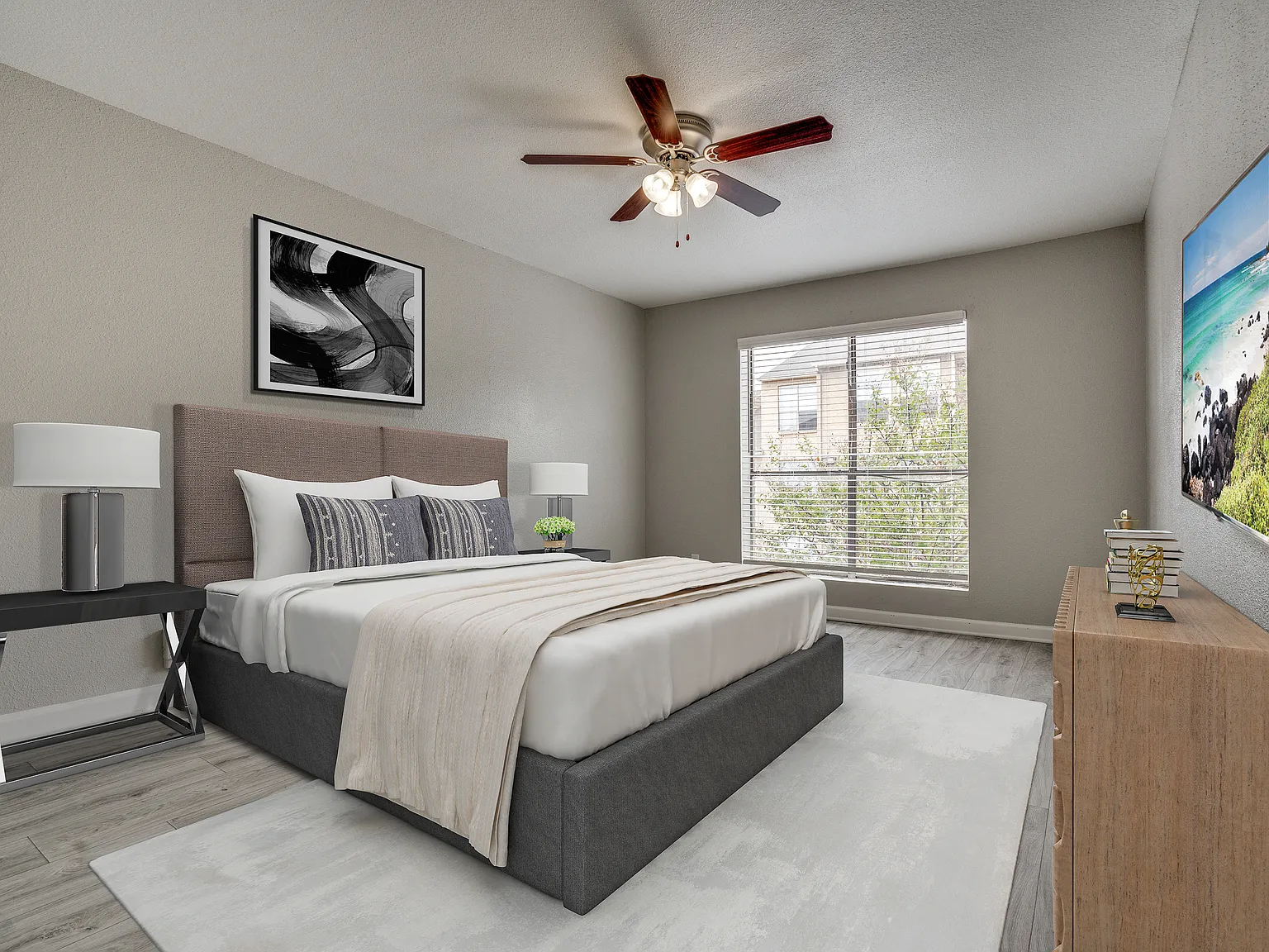 Seacrest Apartments — Photo 1