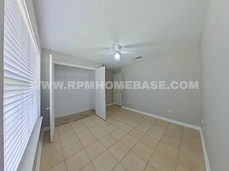5103 Terra Lake Cir — Photo 13