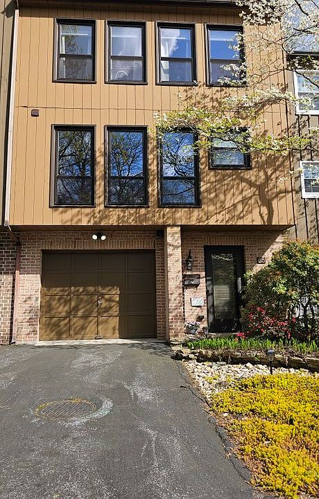1st image of 65 Winged Foot Dr