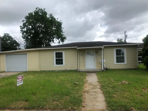 1401 Maryland Dr #1, Corpus Christi, TX 78415