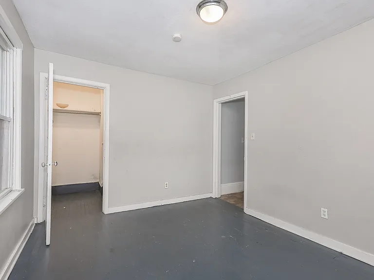 8700 Willard Ave #2 — Photo 7