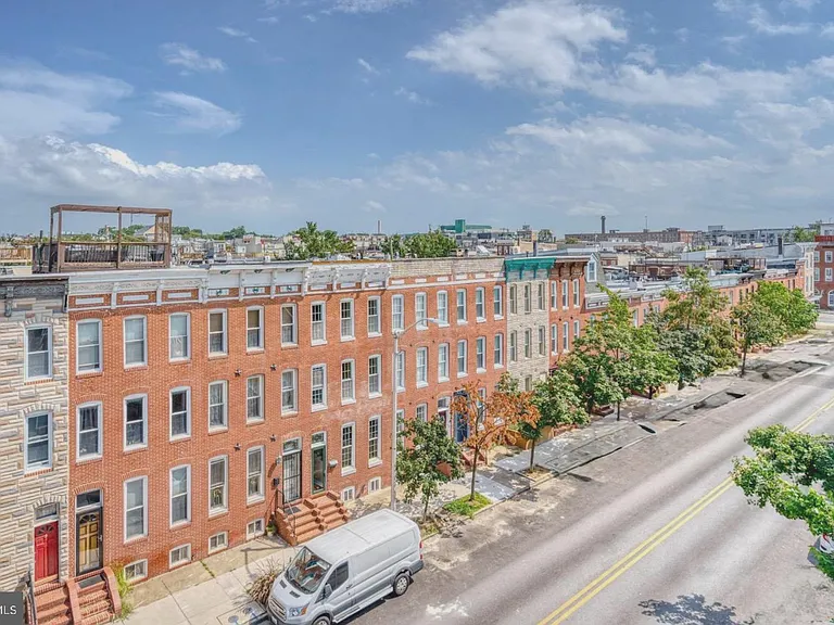 1502 S Charles St — Photo 1