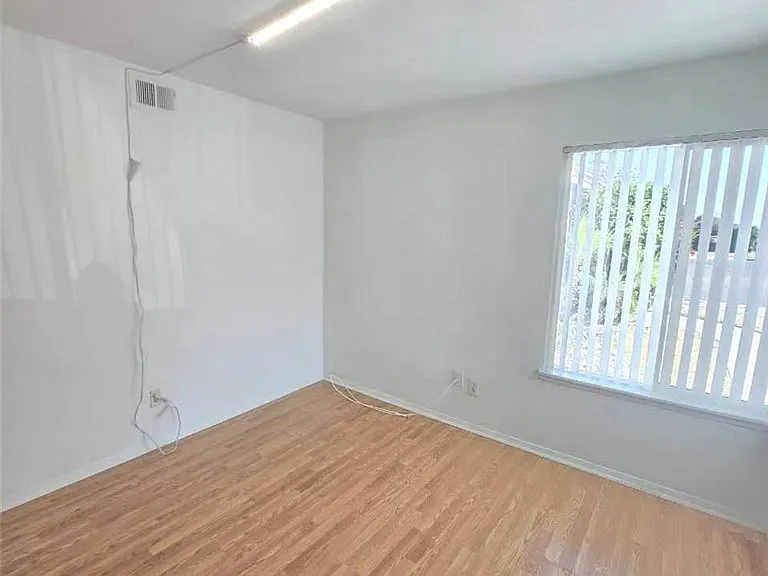 7296 Parkside Pl — Photo 18