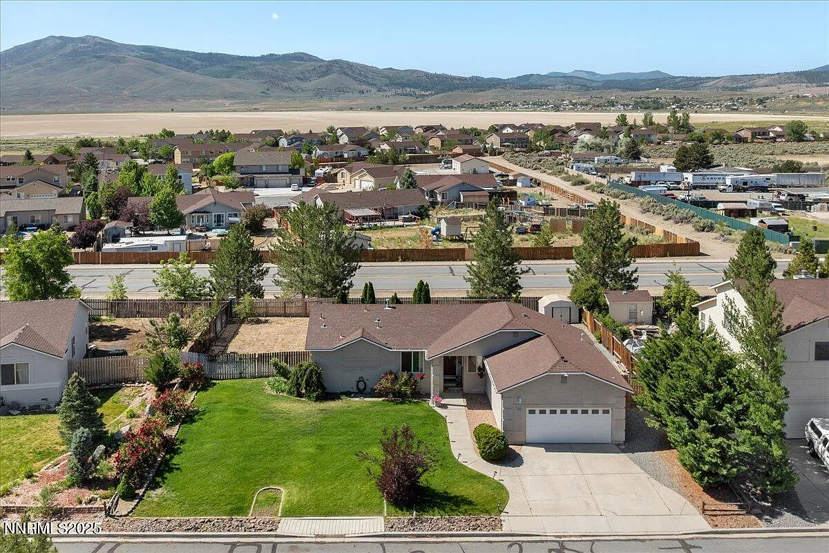 20916 White Rock Dr photo 1