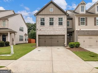 779 Arbor Crowne Dr, Lawrenceville, GA 30045