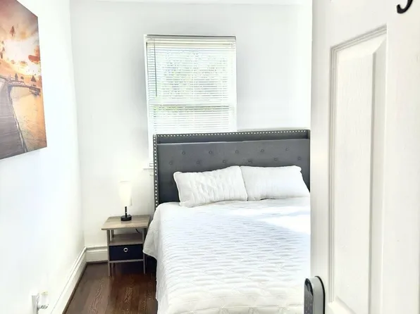 (undisclosed Address), Baltimore, MD 21215