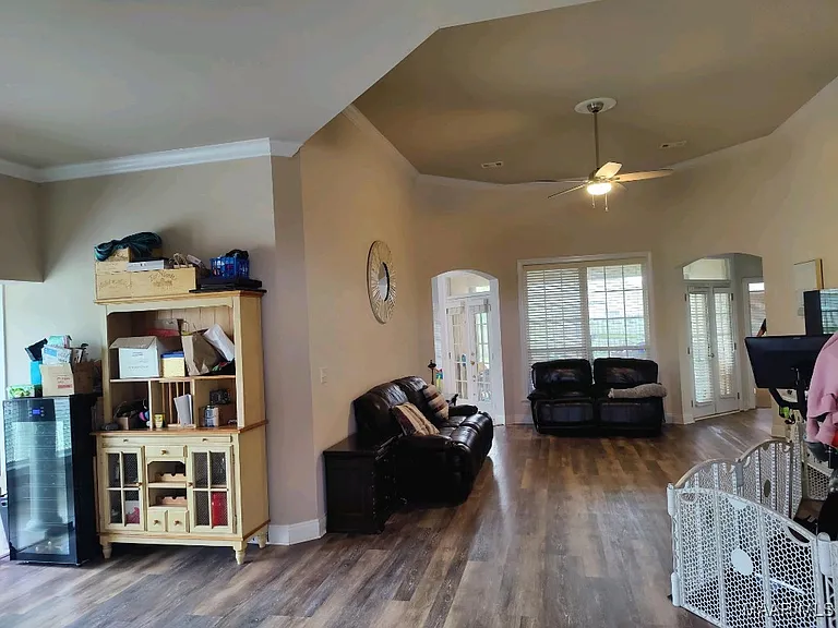 9355 Wrens Way — Photo 6