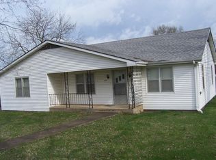 107 Maple Ave, Licking, MO 65542