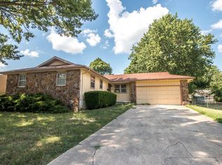 3141 E Sunset St, Springfield, MO 65804