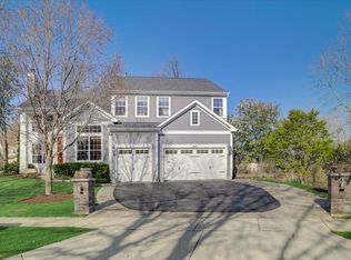 1875 S Osprey Ln, Libertyville, IL