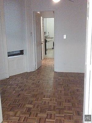 4th image of 486 Amsterdam Ave APT 5S