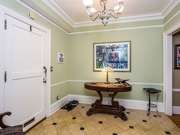 3rd image of 8120 E Jefferson Ave APT 5K