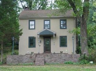 1666 Unionville Rd, Pottstown, PA 19465