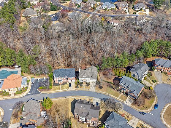 3rd image of 7520 Ledgewood Way