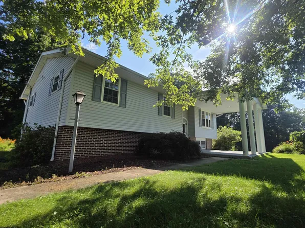 430 E Main St, Kingwood, WV 26537