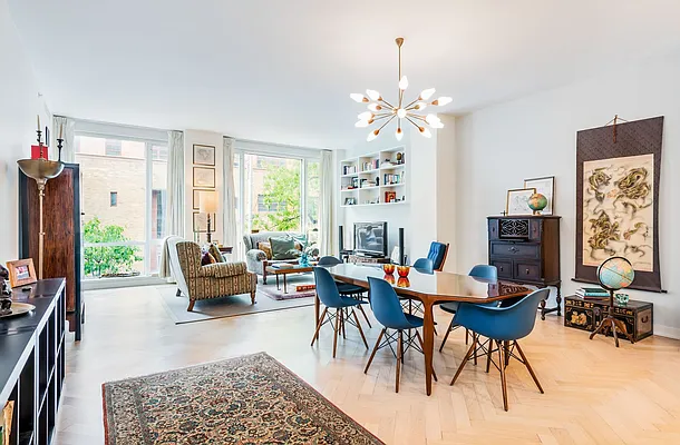 Sold by Compass | media 7