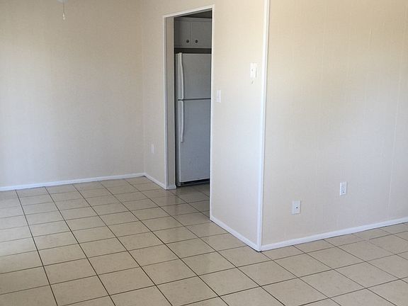 4th image of 2767 Jackson St APT 7