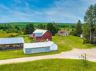 32431 Naasko Rd, Pelkie, MI 49958