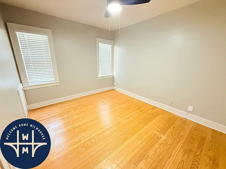 5065 N Berkeley Blvd — Photo 11
