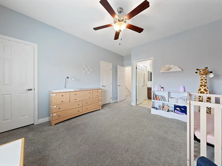 7544 Nicklin St — Photo 10