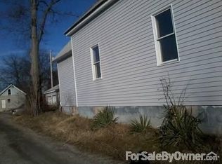 917 11th Ave, Rock Island, IL 61201