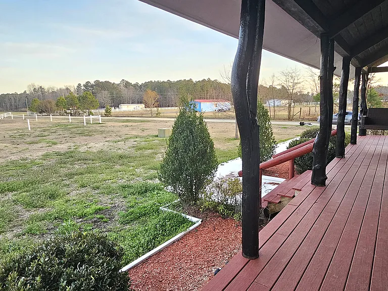 181 Halfway Rd — Photo 3