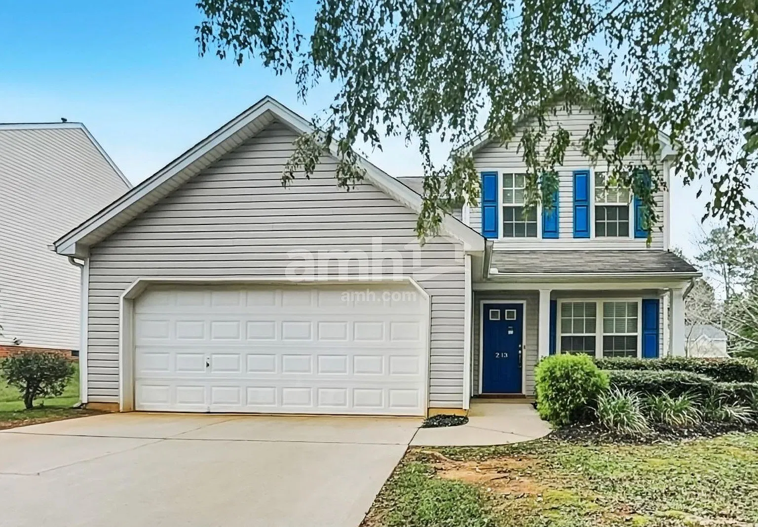 4 bed, 2.0 bath, 1533 sqft, $1,990 — Photo 1