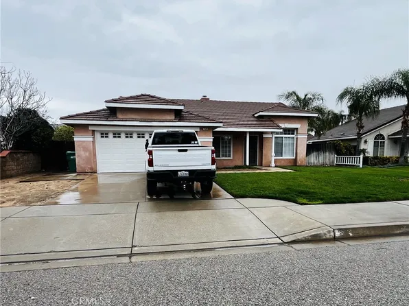 7591 Dunkirk Ave, Highland, CA 92346