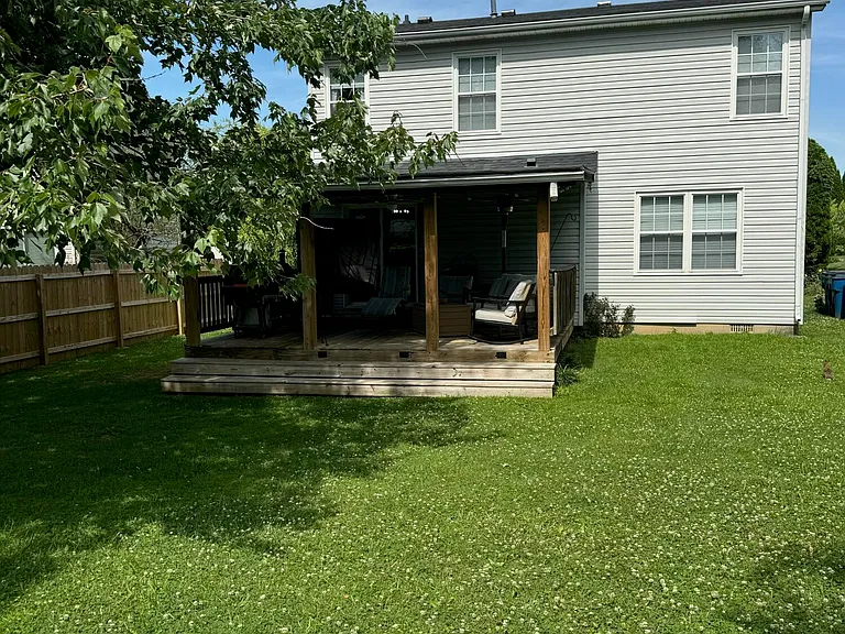 4110 Hickoryview Dr — Photo 15