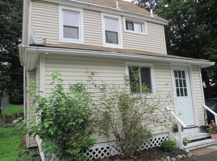 10 Annan St, Beacon, NY 12508