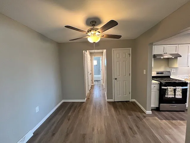 Southgate Manor Apartments — Photo 4