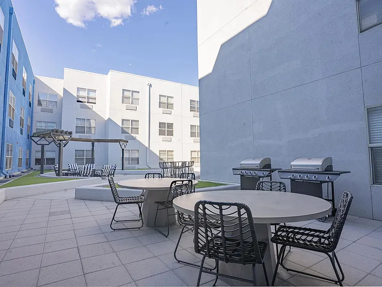 The Onyx at 695 — Photo 7