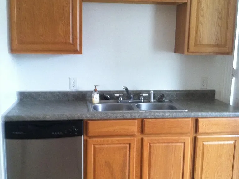 803 W 20th St #1 — Photo 8