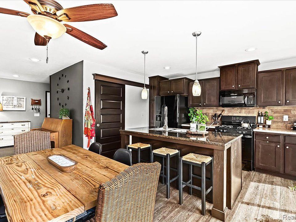 1st image of 11155 Cedar Hollow Ct