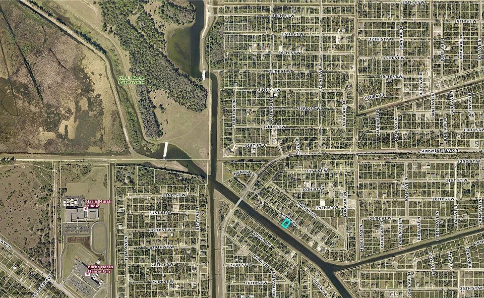 2nd image of 2833 Nancy Dr