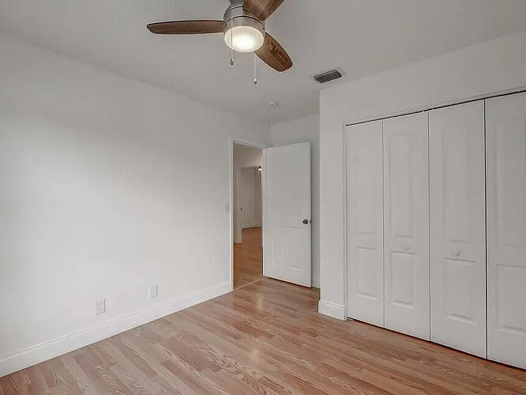 10758 Lake Jasmine Dr — Photo 25
