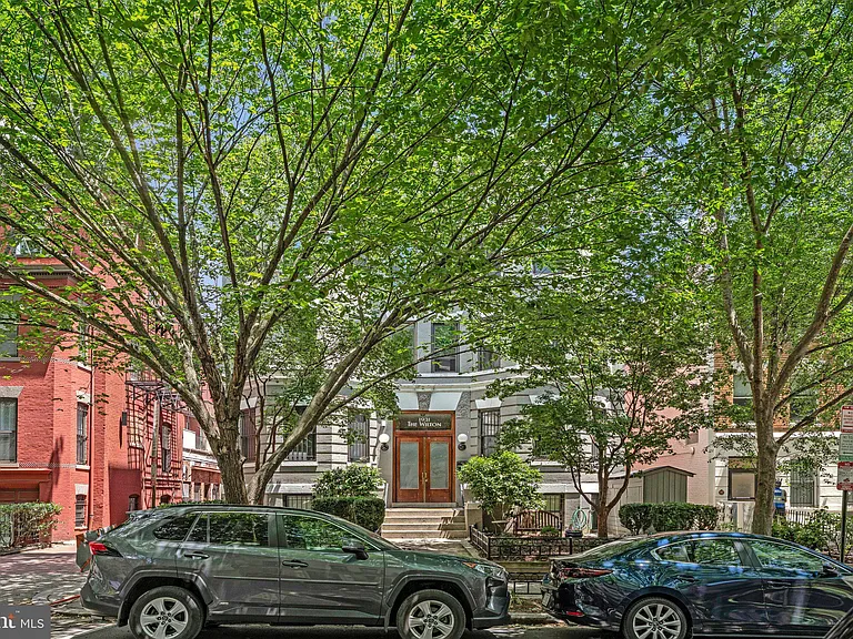1931 17th St NW #103 — Photo 2