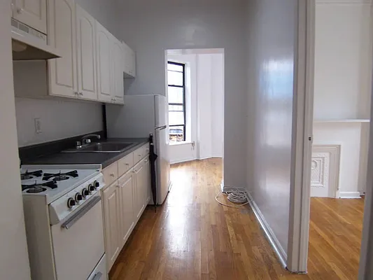 Rented by Town Residential | media 46