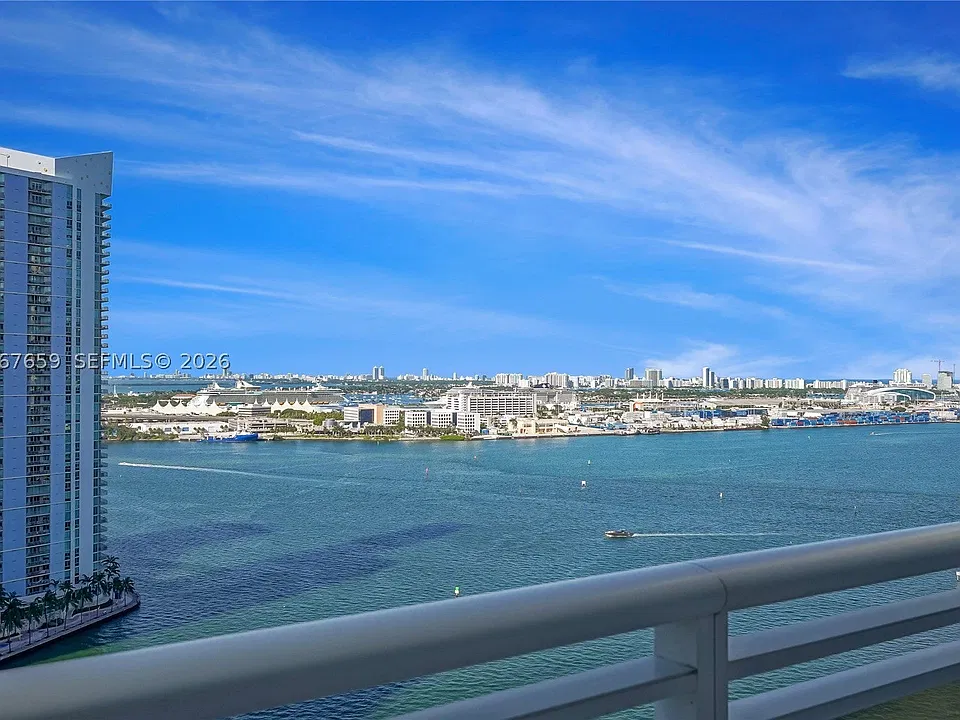 901 Brickell Key Blvd #2507
