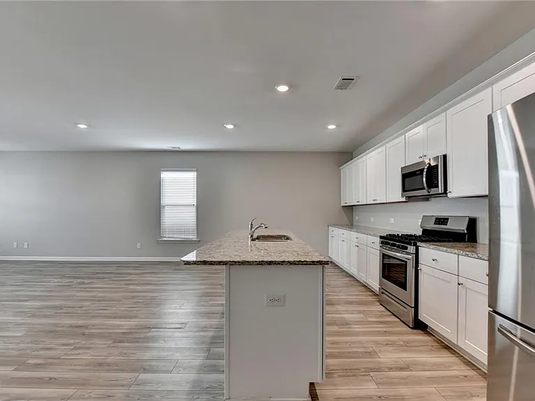 4335 Magpie Dr — Photo 21