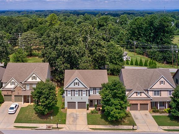 2nd image of 4594 Bagwell Dr