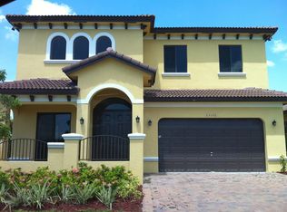 23170 SW 104th Ave, Miami, FL 33190