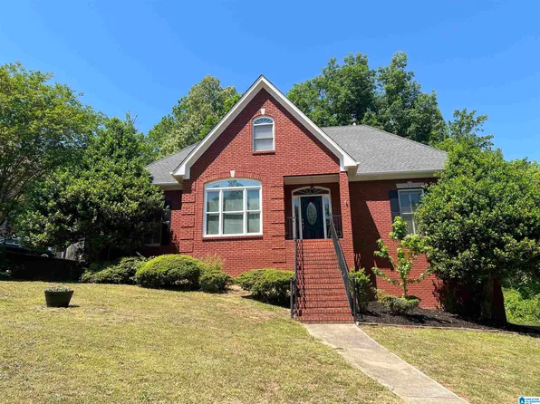 6540 Hemlock St, Trussville, AL 35173