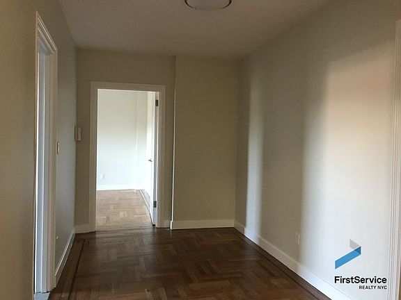 3rd image of 3900 Greystone Ave APT 51F