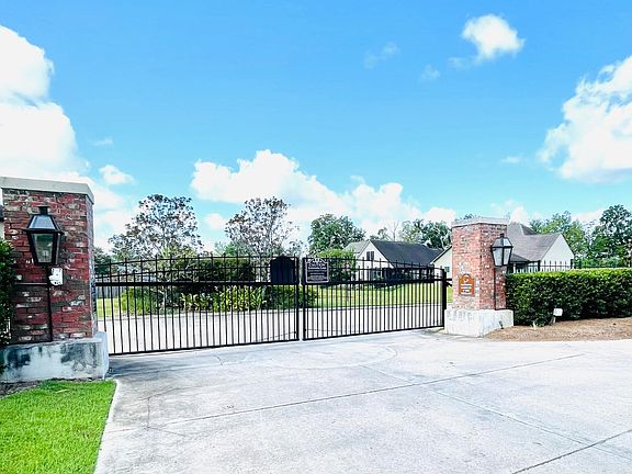 4th image of 10424 Grace Ln
