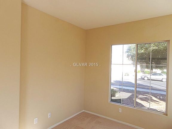 5th image of 9037 San Marin St