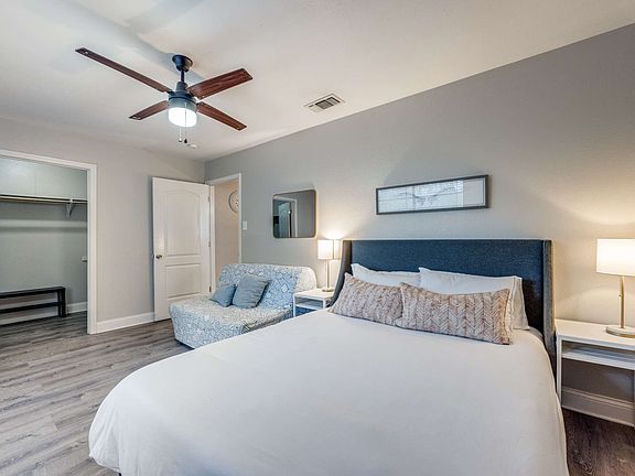 4th image of 1224 W Hunt St #1222