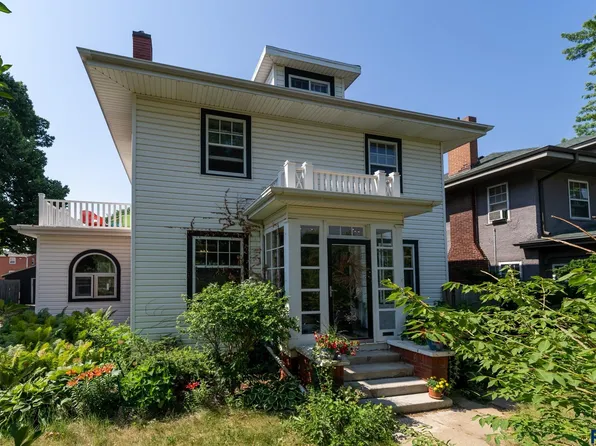 1015 W 10th St, Sioux Falls, SD 57104