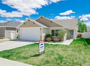 1610 Hawk Dr, Rock Springs, WY 82901